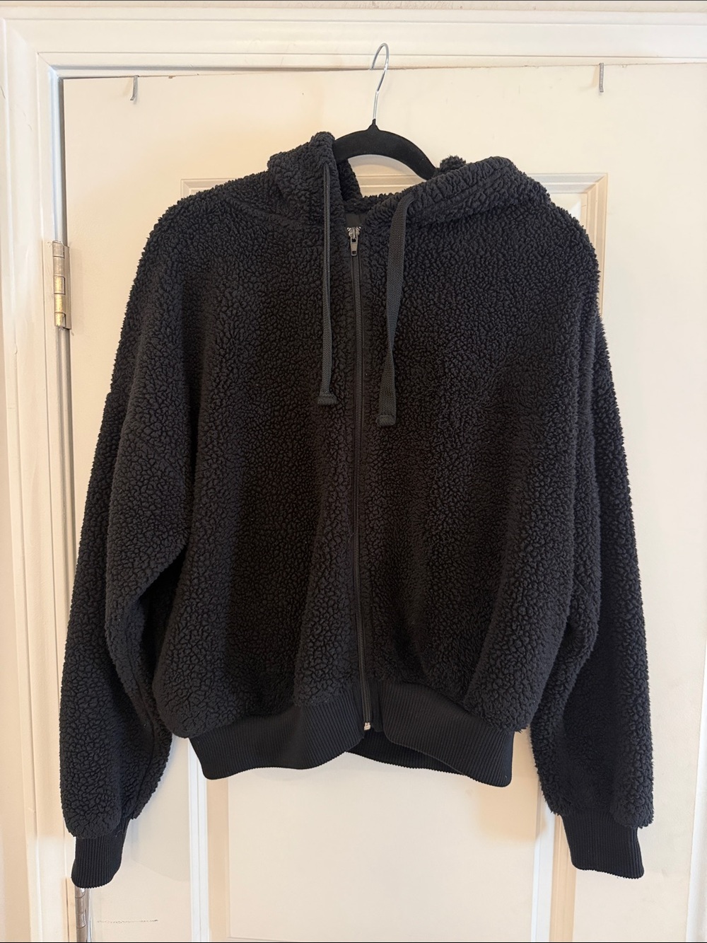 Forever 21 Black Sherpa Zip-Up Hoodie Jacket